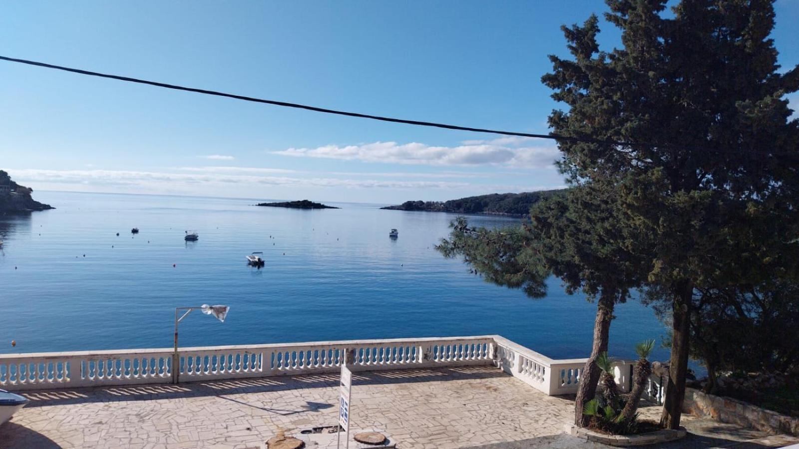 Captain'S Villa Molunat Buitenkant foto